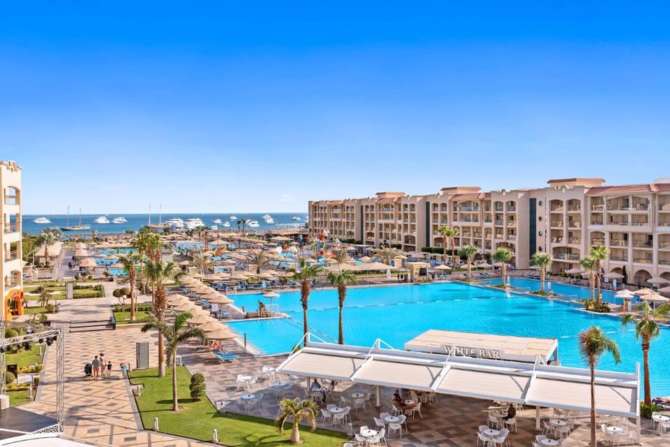 Pickalbatros White Beach Resort - Hurghada Resort in Hurghada