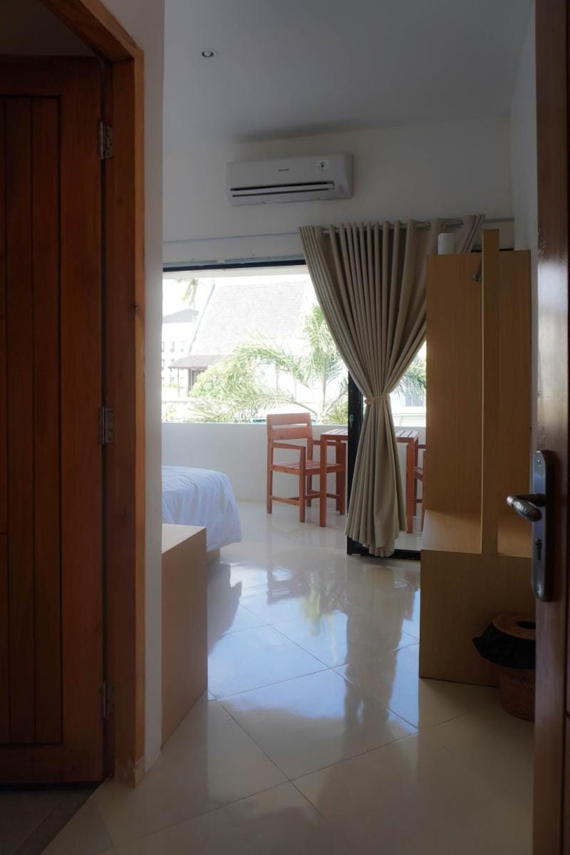 Dream CoWork Hotel Campground/ 
RV Resort in Pujut