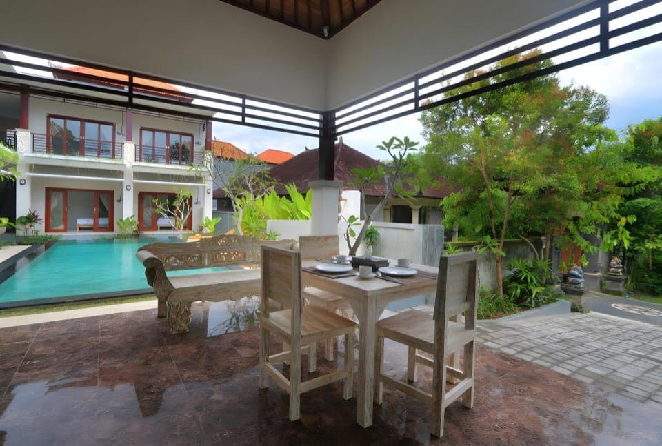 Avisara Villa and Guest House Resort in Kuta Selatan
