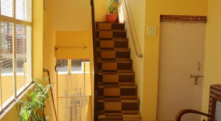 Tara Guest House Bed and Breakfast in Varanasi