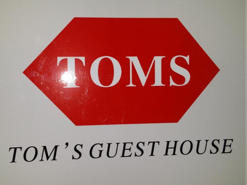 Toms Guesthouse Hotel in Hong Kong