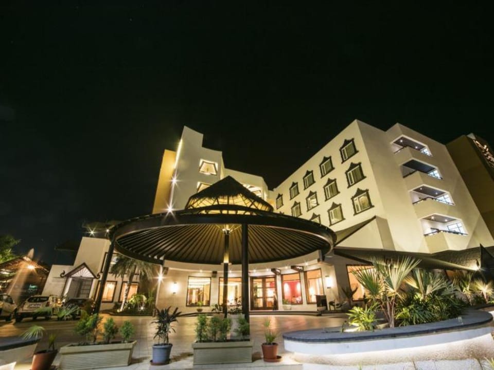 Rudraksh Club & Resorts Hotel in India