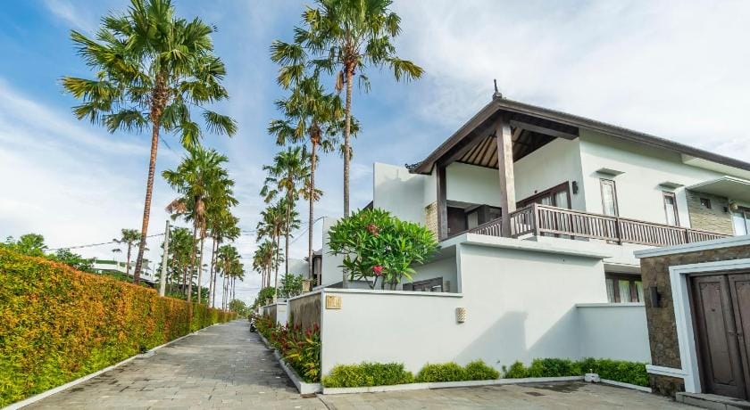 Sotis Villa Canggu Hotel in North Kuta
