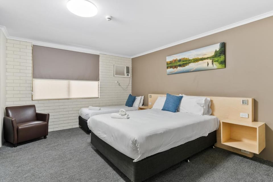 Morayfield Tavern Hotel in Caboolture