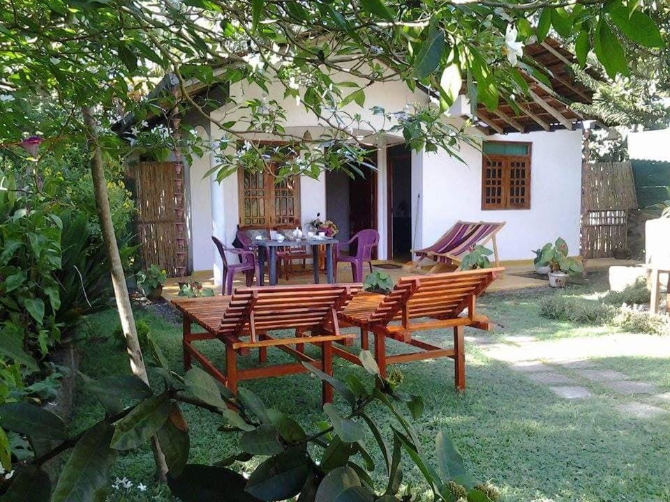Hideaway cottage Vacation rental in Tangalle