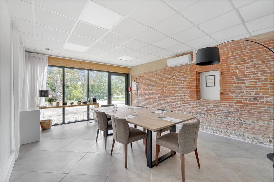 Le Domaine de Montjoie  BW Premier Collection Hotel in Toulouse
