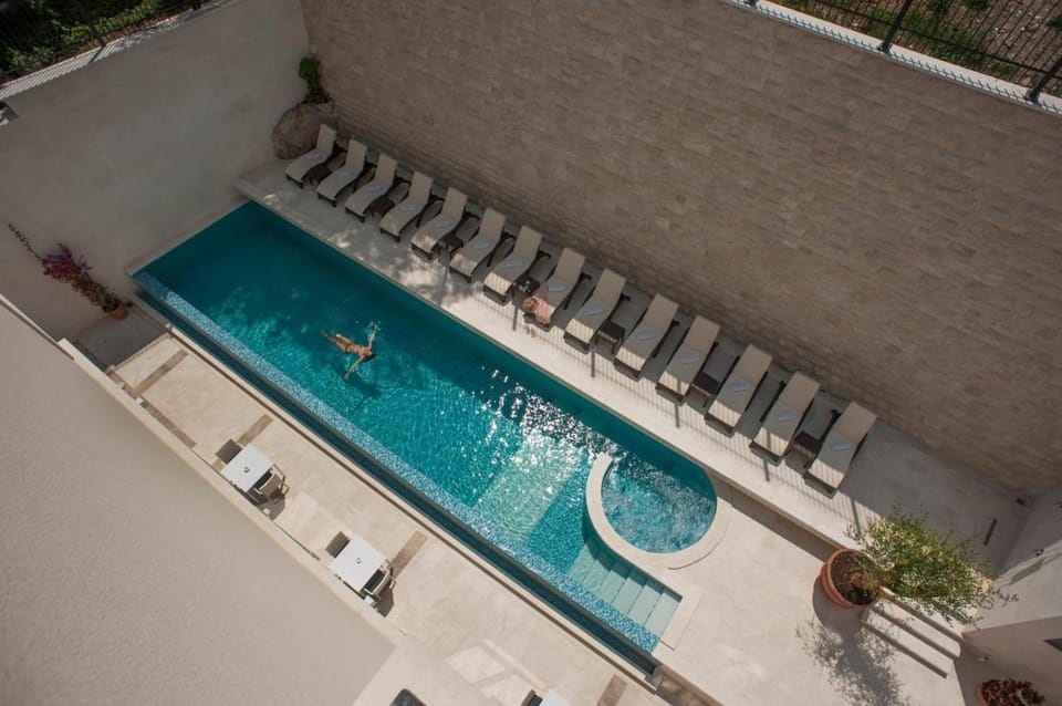 Hotel Moskva Hotel in Budva