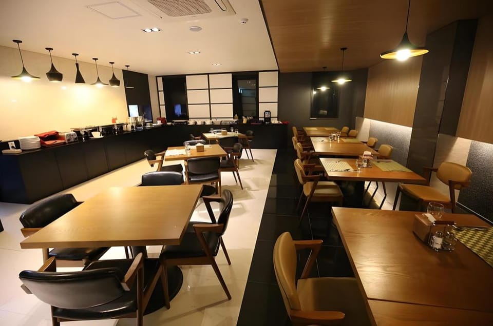 Elga Tourist Hotel Hotel in Pyeongtaek-si