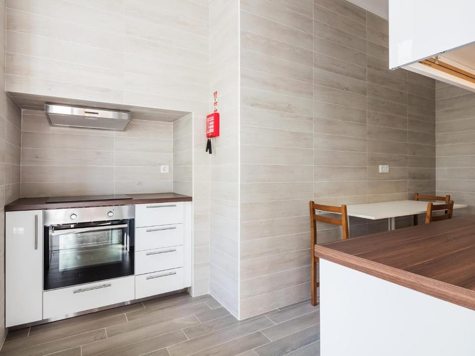Vila Garden Guesthouse Bed and Breakfast in Lisbon