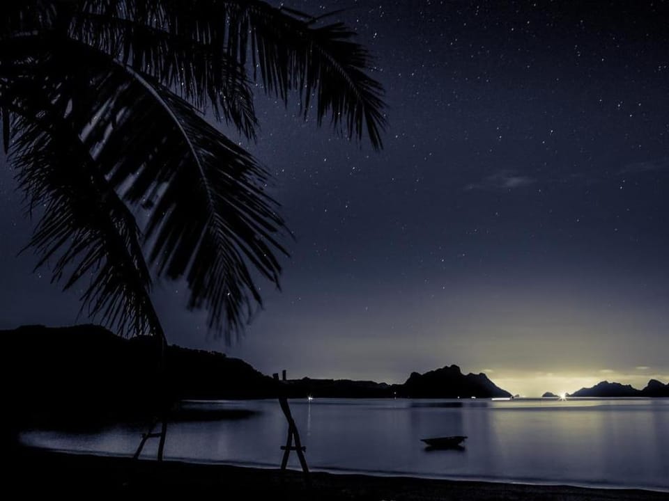 Woodstock Beach Camp Luxury tent in Laos