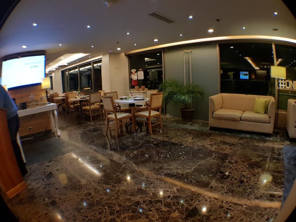 One Tagaytay Place Private Residences Hotel in Tagaytay