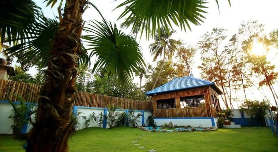 Mare blu resort Hotel in Vypin