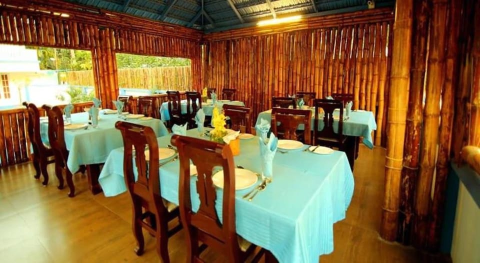 Mare blu resort Hotel in Vypin