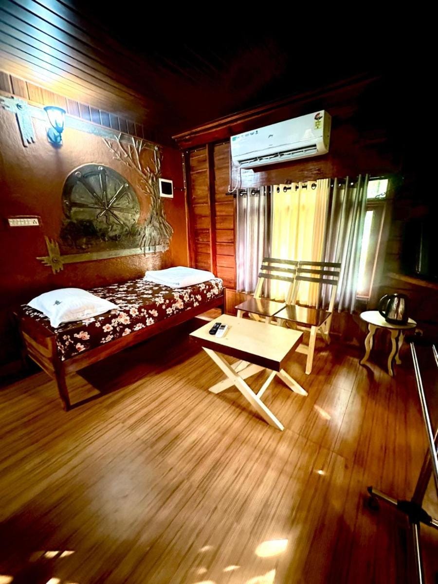 Pugmarks Jungle Resort Resort in Kerala