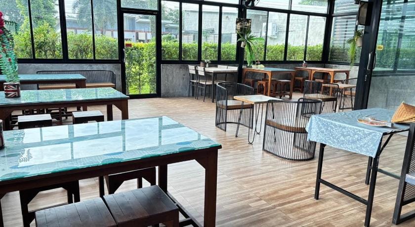 Le Park 23 Boutique Resort Bed and Breakfast in Laos