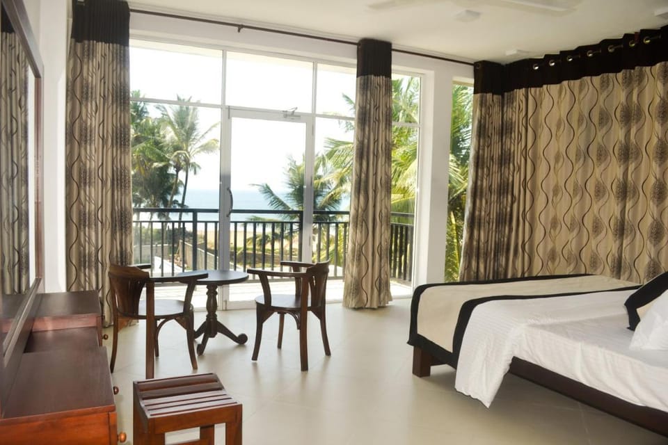 Ocean Villa Den Hotel in Galle