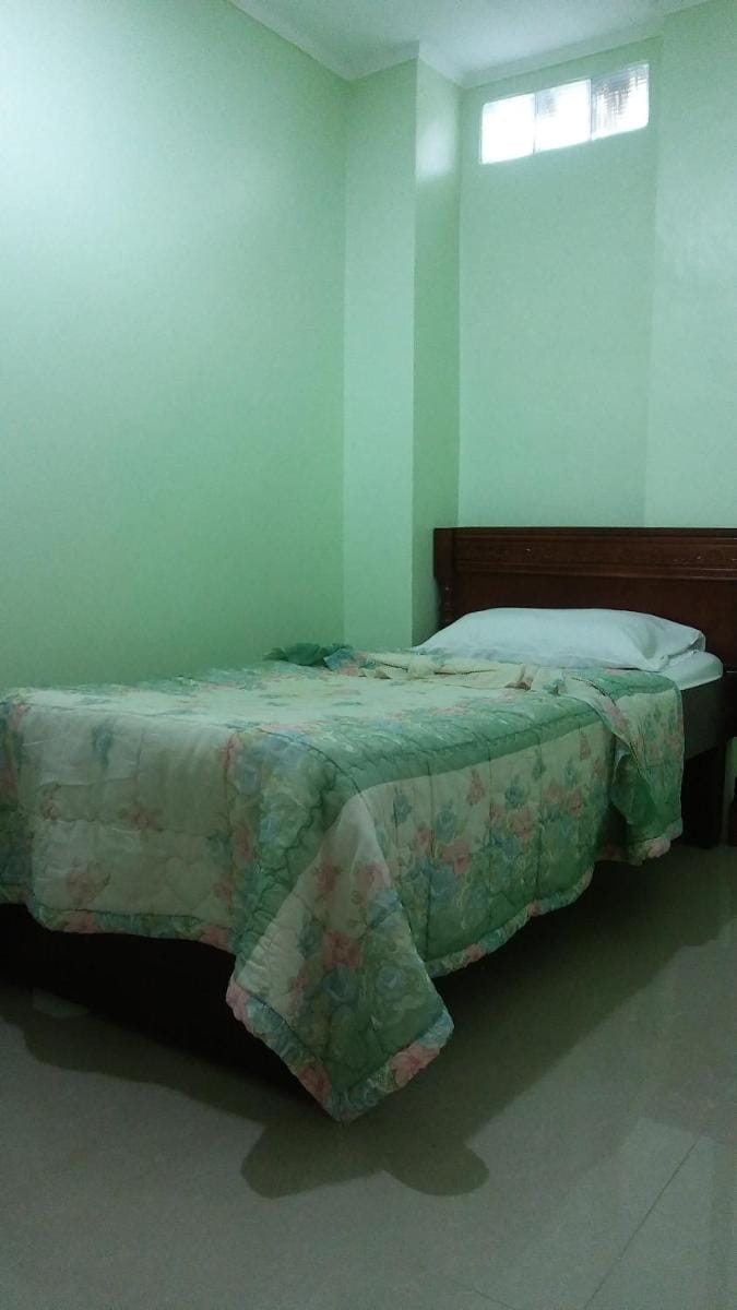 Dweller's Pensione Inn in Iloilo City