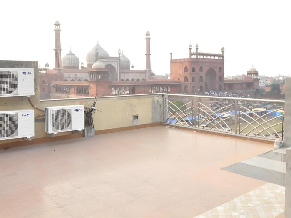 Hotel Al Gulzar Hotel in New Delhi