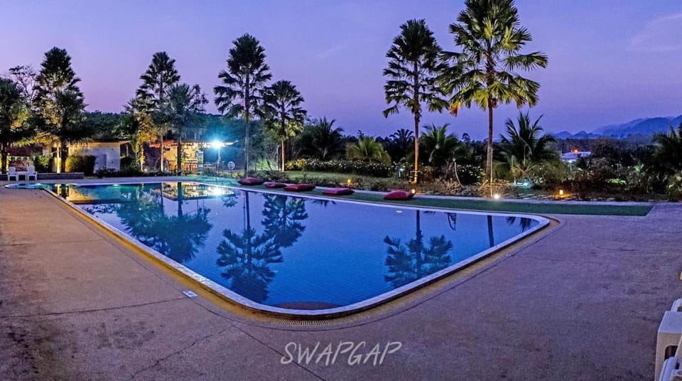 Takhun Mountain View Bed and Breakfast in Surat Thani Changwat