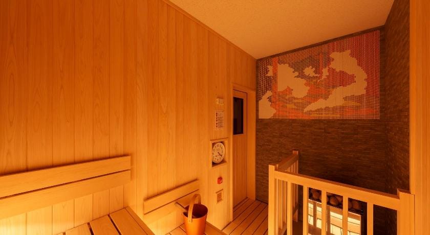Guest House Rojiura Bed and Breakfast in Japan