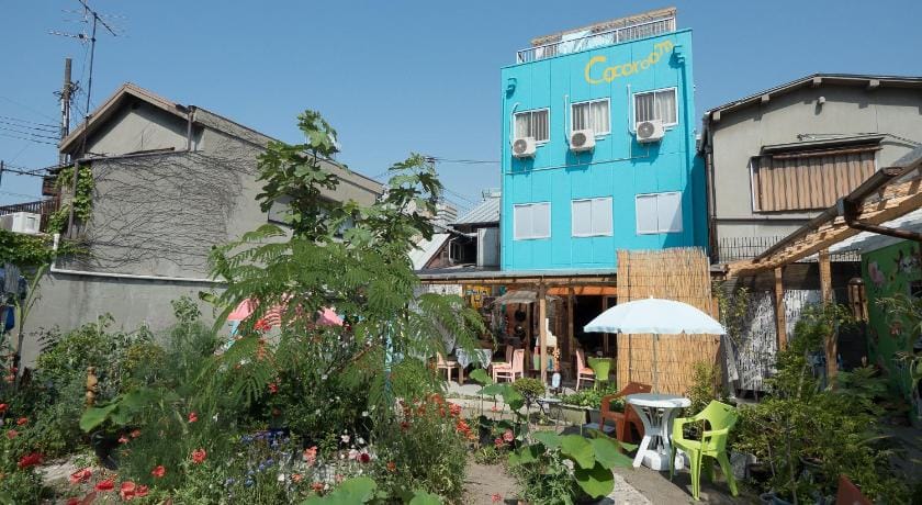 Kamagasaki University of the Arts Cafe Garden Guest House aka KAMAGEI Bed and Breakfast in Osaka