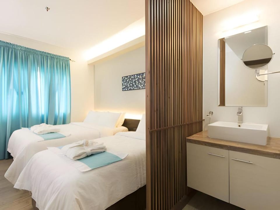 Twin Tides Resort Hotel in Panglao