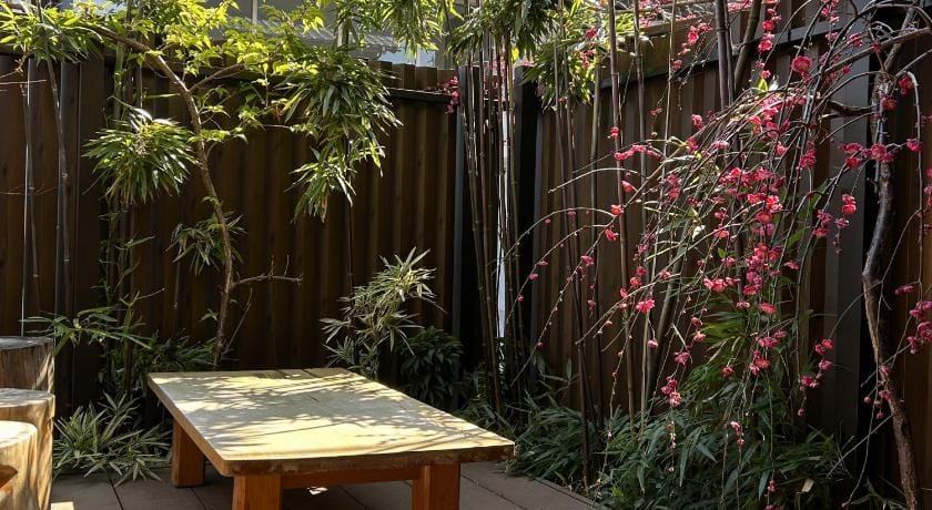 Guest House Oumi Bed and Breakfast in Kyoto