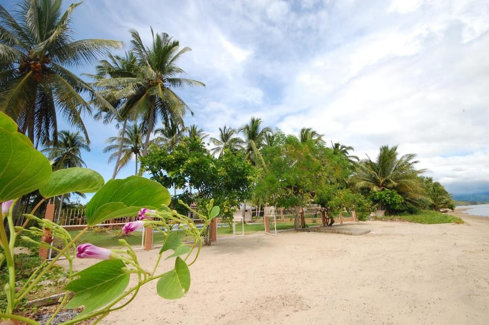 Edie's Bahay Aplaya Honda Bay Vacation rental in Puerto Princesa