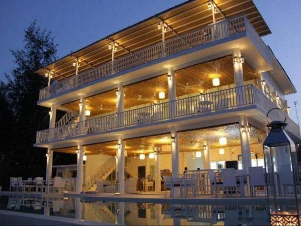 Sunsethouse-gilimeno Hotel in Pemenang