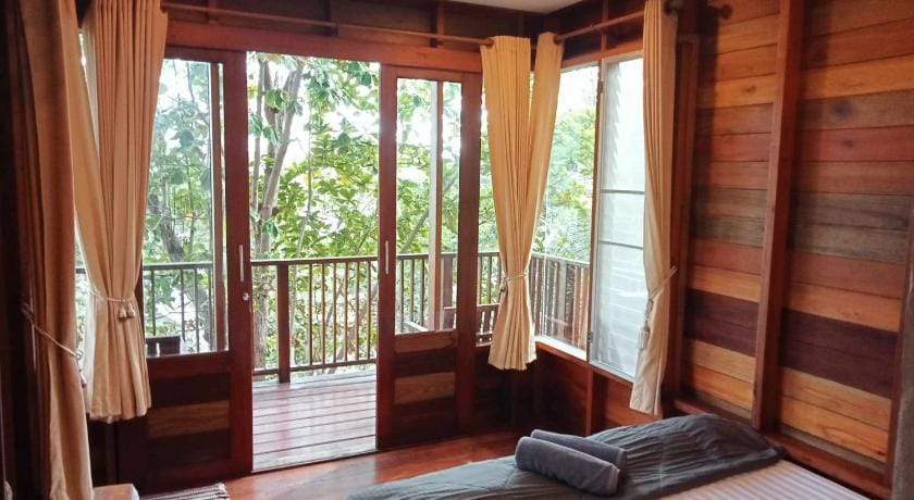 The Ocean Phangan Homestay Vacation rental in Ban Tai