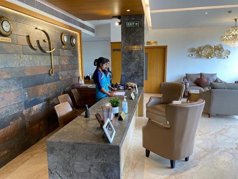 MothiMahal Residency Thrissur Hotel in Kerala