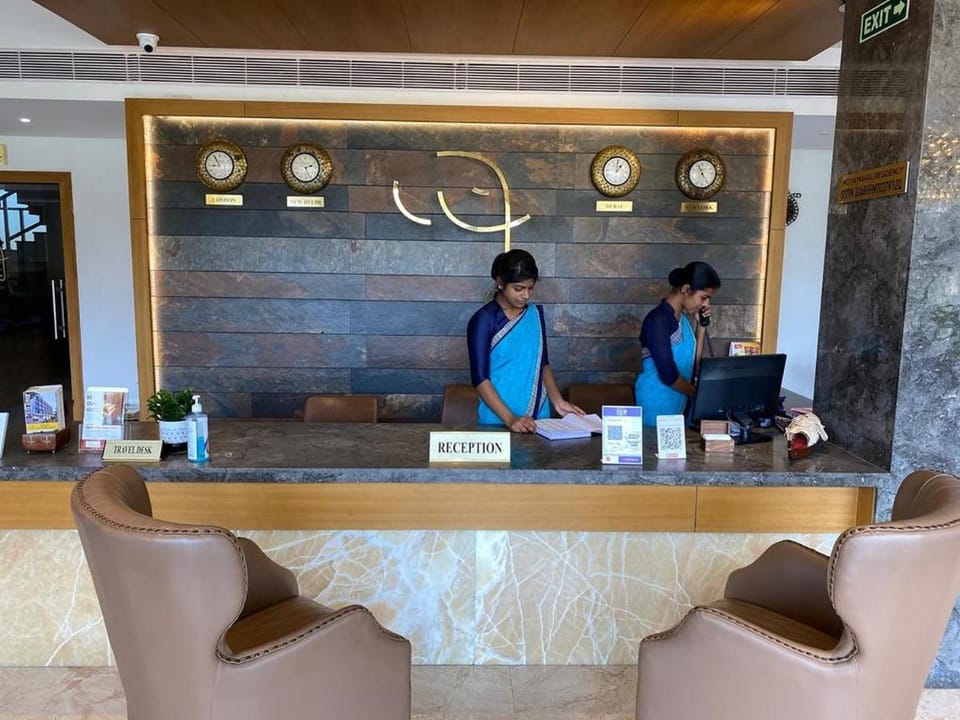 MothiMahal Residency Thrissur Hotel in Kerala