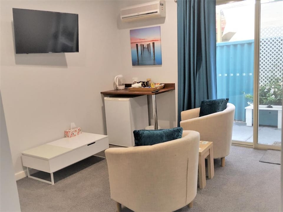 Palm Beach Bed & Breakfast Bed and Breakfast in Perth