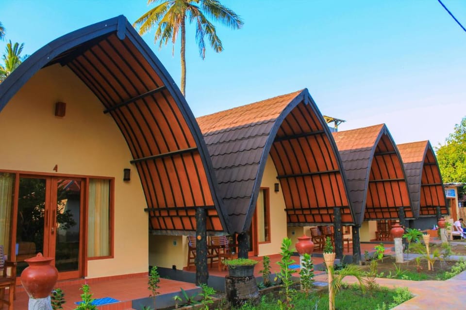 Bedolo Bungalows Bed and Breakfast in Pemenang
