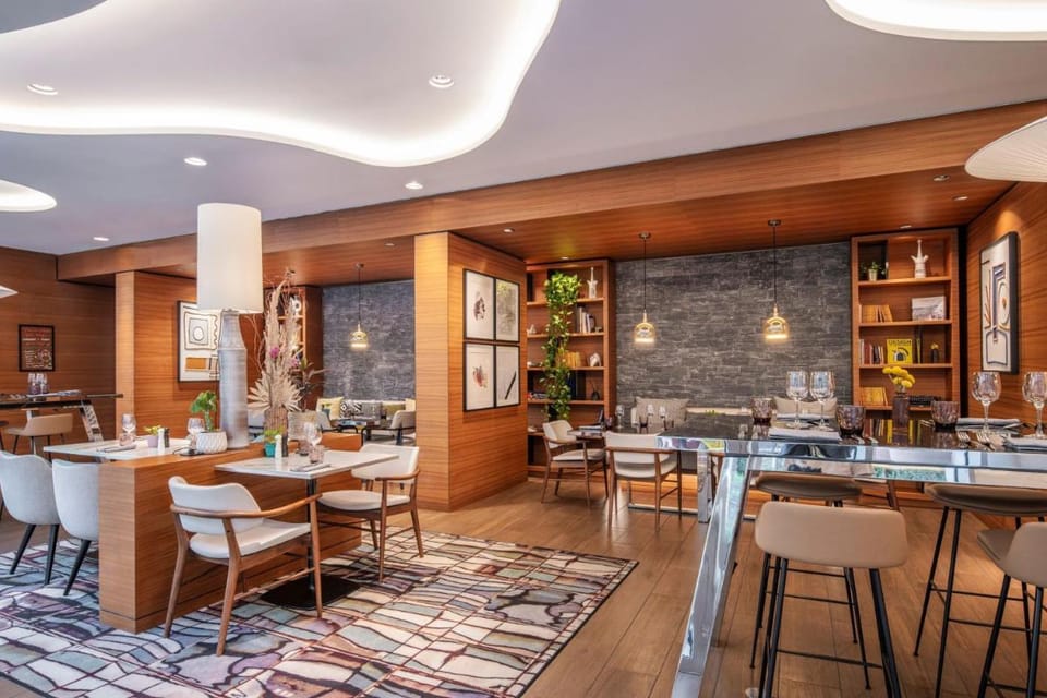 Renaissance by Marriott Paris Republique Hotel Hotel in Paris