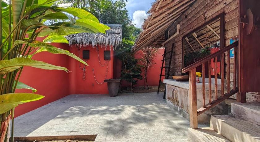Thap Pala Cottage Resort in Thailand