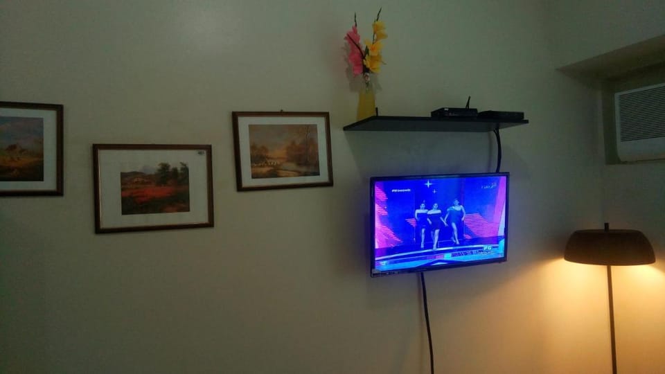 ReGemz Suites Apartment in Pasay