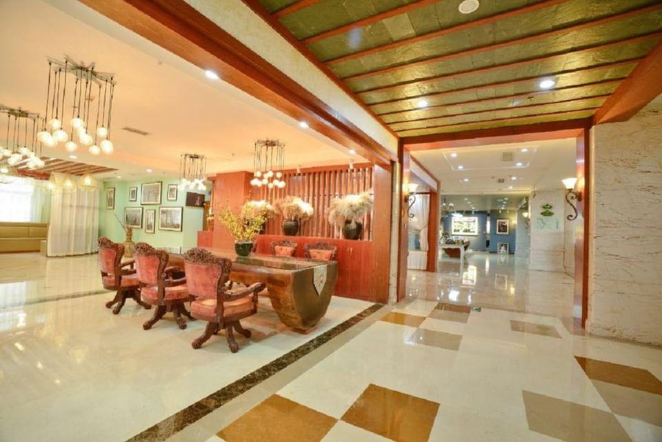 Vienna Classic Hotel Shenzhen Pingshan Yingzhan Toursim Garden Hotel in Shenzhen