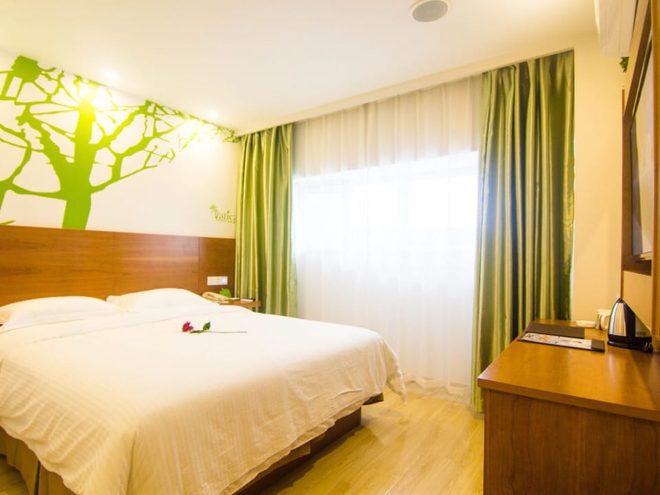 Vatica SuZhou ShiHu International Education Park Hotel Hotel in Suzhou