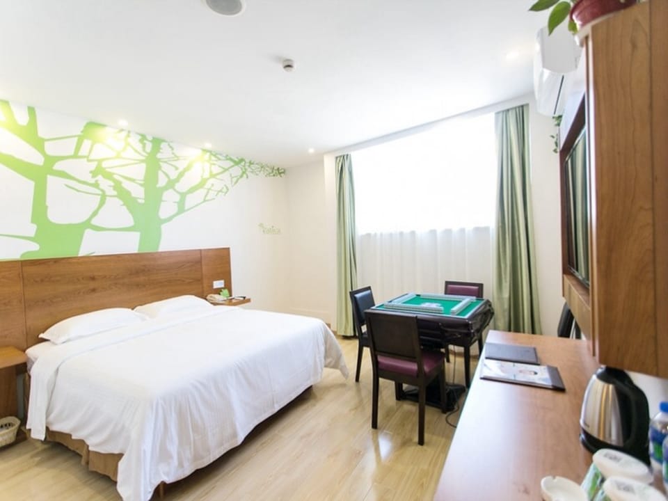 Vatica SuZhou ShiHu International Education Park Hotel Hotel in Suzhou