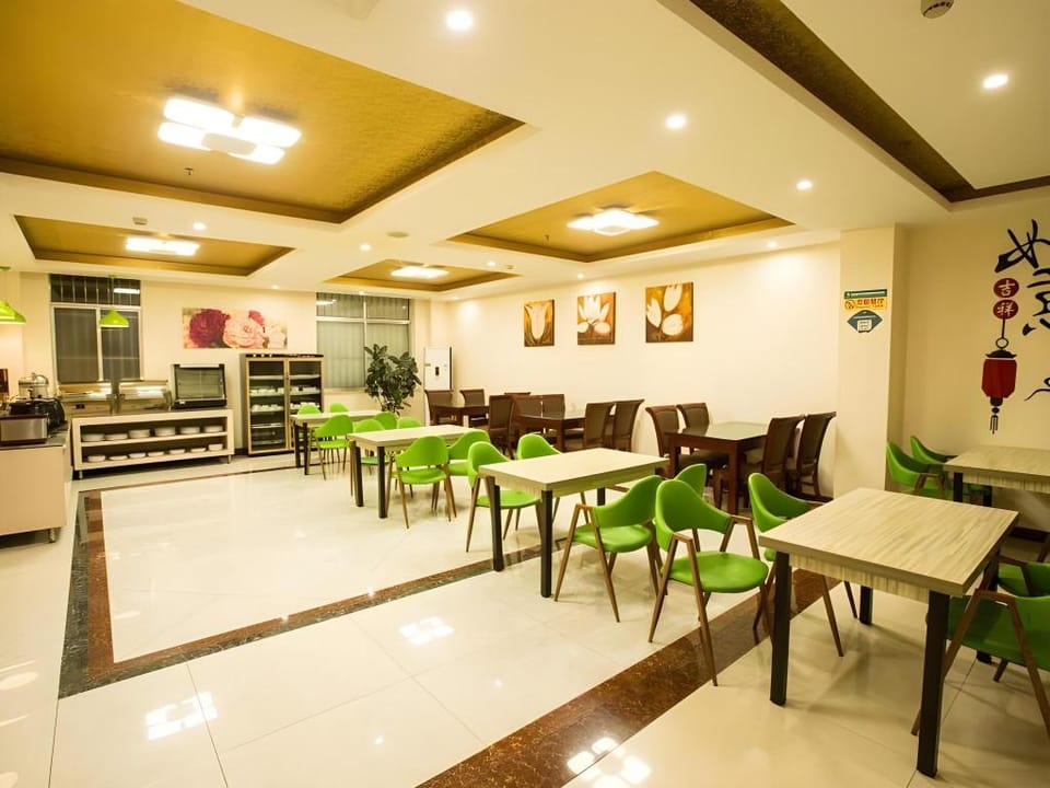 GreenTree Inn Linxi Pingyi MenGYAng Road Express Hotel Hotel in Shandong