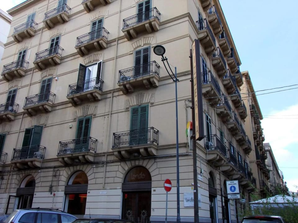 B&B L'Orlando Furioso Bed and Breakfast in Palermo