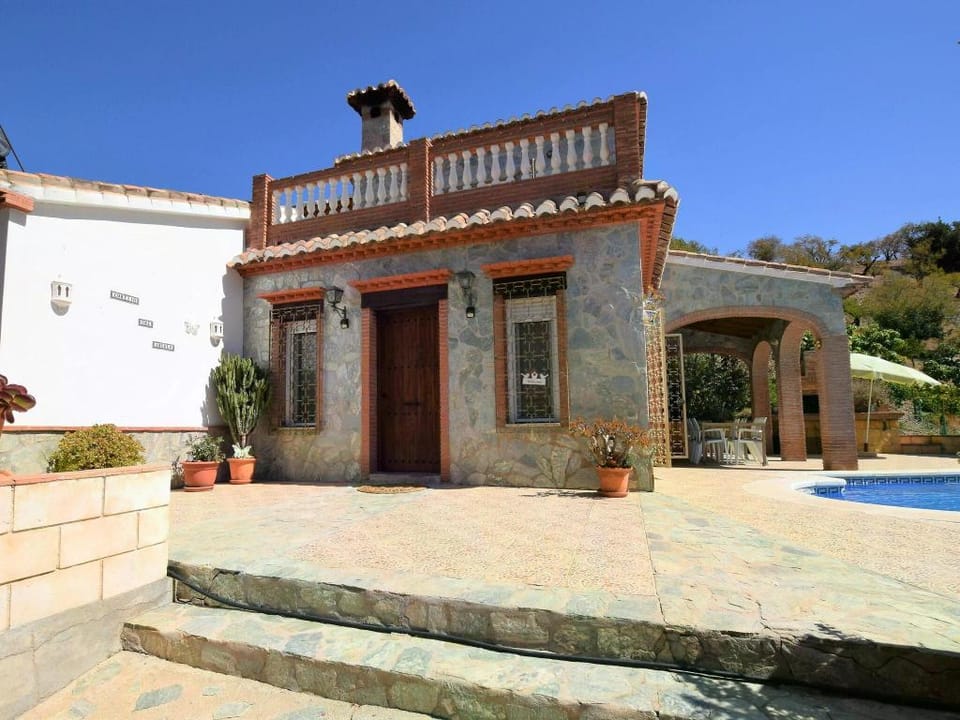 Villa Mariposa in Spains Sunny Paradise Vacation rental in Axarquía