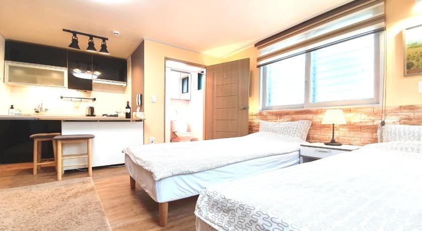 Foret Guest House Bed and Breakfast in Seoul