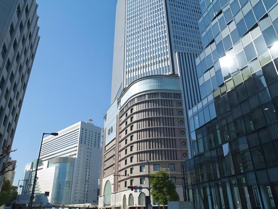 Osaka Guest House Sakura Bed and Breakfast in Osaka