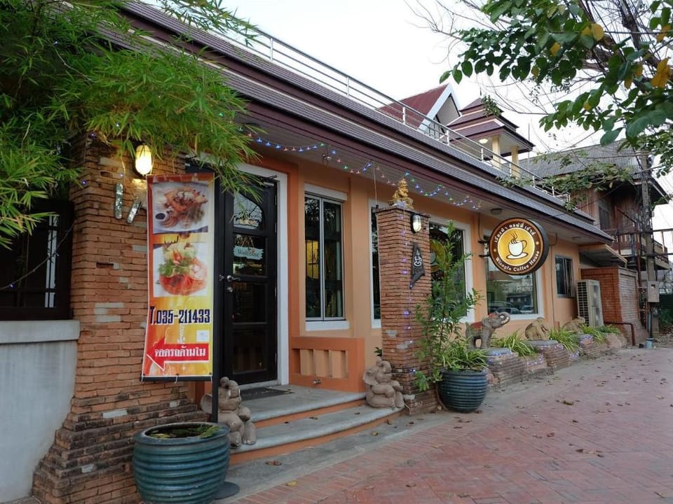 Aiyara House Hotel in Laos