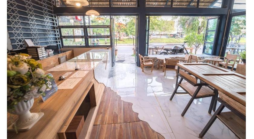 Sri Chiang Yeun House Hotel in Chiang Mai