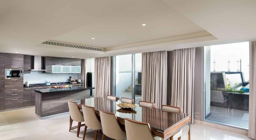 Grand Millennium Muscat Hotel in Muscat