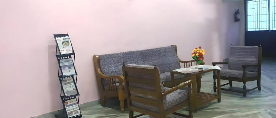 Hotel Saravana Grand Hotel in Kerala