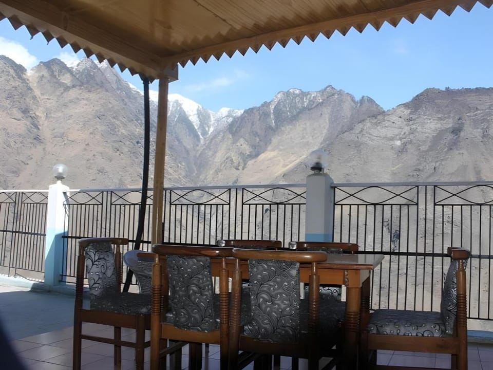 Hotel Mount View Hotel in Uttarakhand